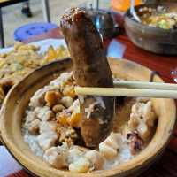 帳篷下的煲仔飯
