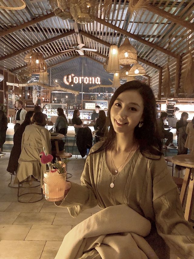 외쿡갬성 가득 이태원 핫플 : 카사코로나 서울 🍹