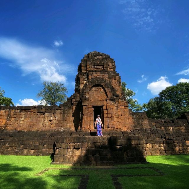 ชมโบราณสถานที่สวยงาม ที่...