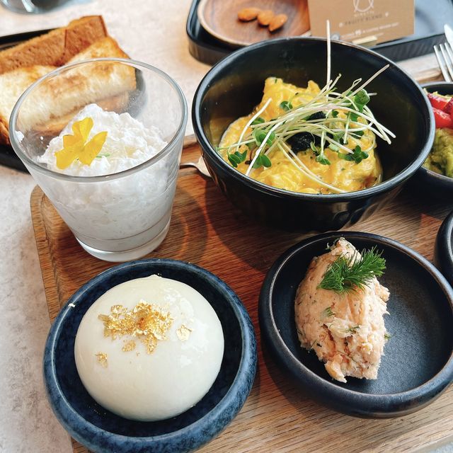 🍽🍽@NINETYs