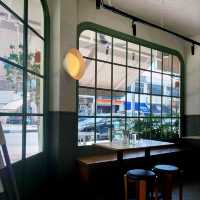 A Trip Down To Neptune Cafe
