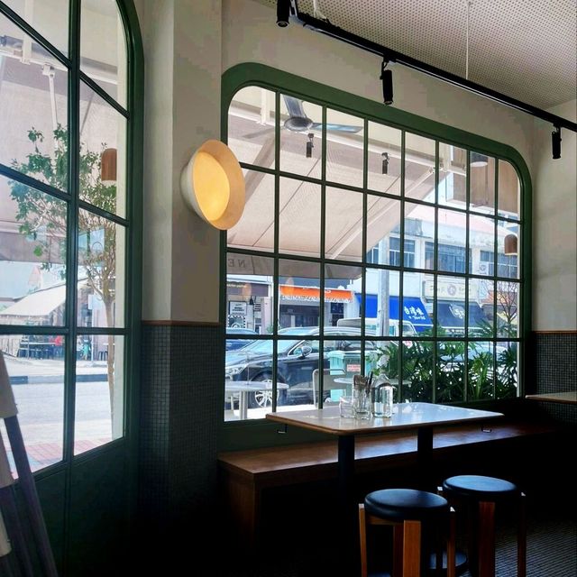 A Trip Down To Neptune Cafe