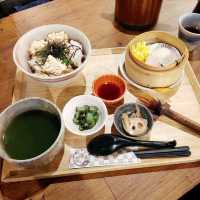古民家でいただく創作飲茶　和夢茶カフェ

