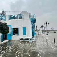 Santorini-inspired cafe in Da Nang