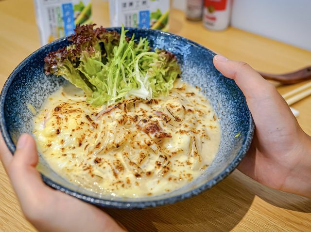 日式食堂夠親民，丼飯烏冬平到暈
