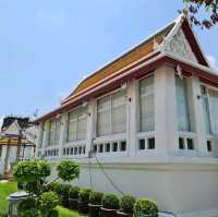 วัดเสาชิงช้า