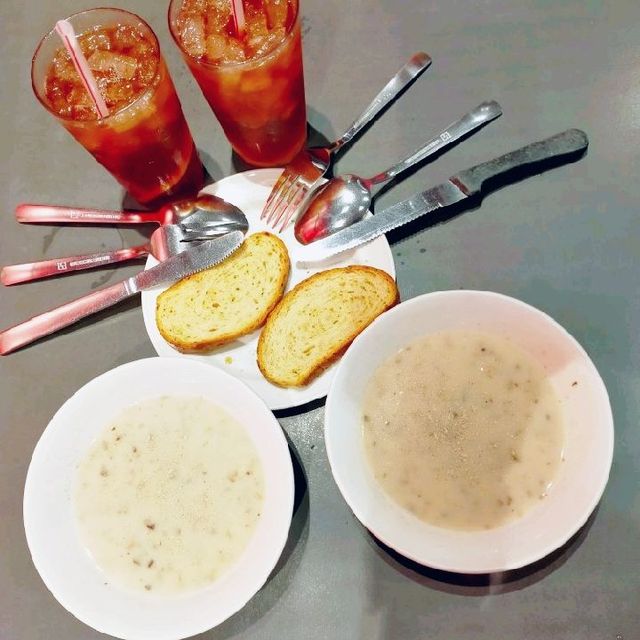 Han's Cafe & Cake House @ Waterway Point