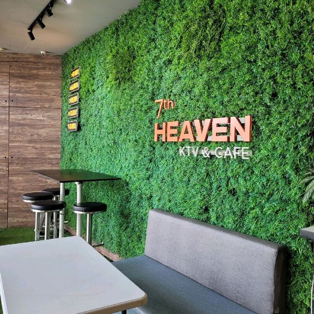 7th Heaven KTV and Cafe
