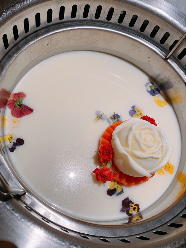 銅鑼灣香江花月｜以花入饌華麗高質火鍋🌺🥢