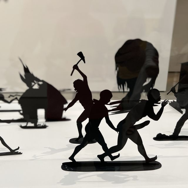 Stunning, marvelous modern art experiences 