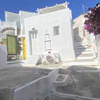 Traditional village in the heart of SANTORINI
