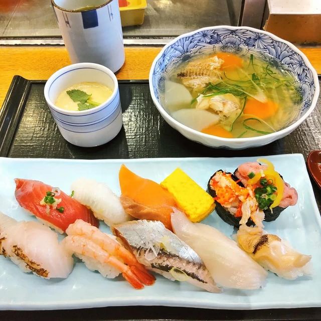 【寿司ランチ】町のすし家 四季花まる すすきの店