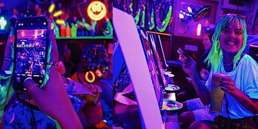 Neon Painting: Shrek | Bar Eile
