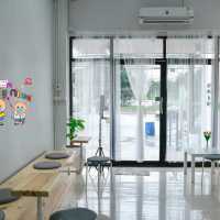 คาเฟ่โกโก้แห่งแรกในชลบุรี