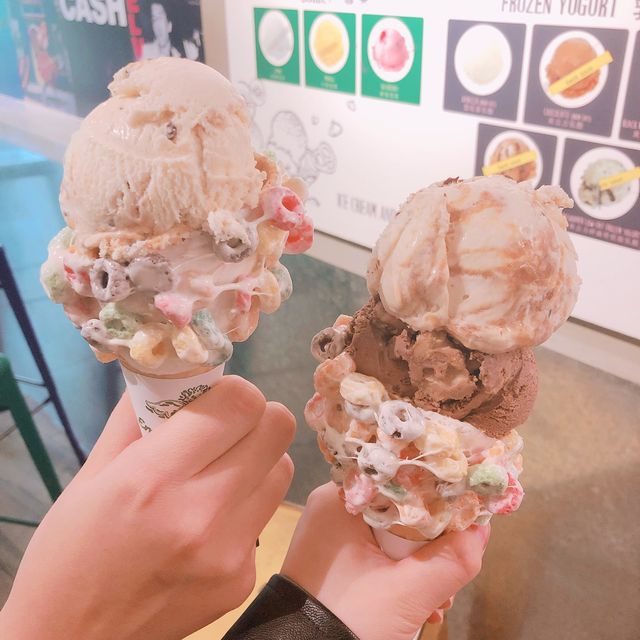 홍콩, 미드레벨에스컬레이터에서 힘들때는 ⁉️
