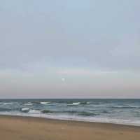 ทะเลชายหาดบ้านกรูด เงียบ สงบ เป็นส่วนตัวมาก 