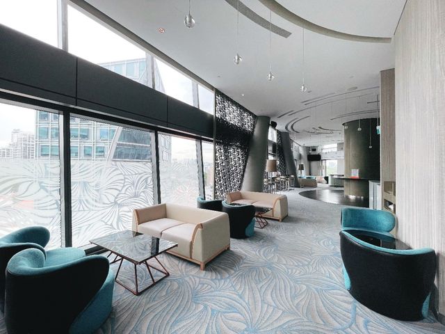 Executive club lounge offerings