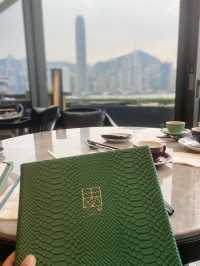 飽覽維港景色 享受特色中菜