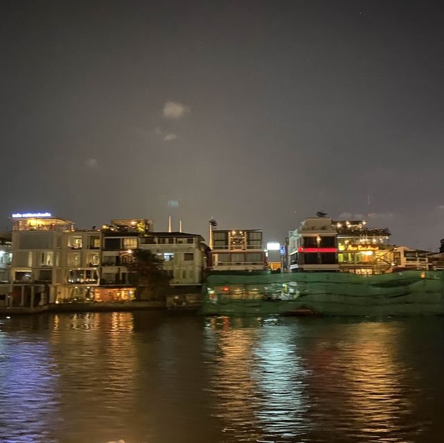 ดินเนอร์ ล่องเรือ แม่น้ำเจ่าพระยา