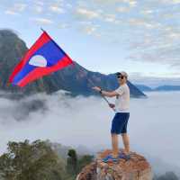 ผาแดง หนองเขียว ลาว