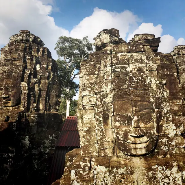 Beng Mealea with 🗿🗿🗿in Cambodia