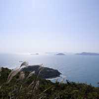 擁有很多自然奇觀之東龍島