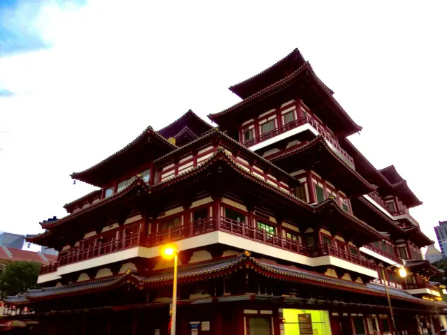 新加坡景點-佛牙寺龍華院