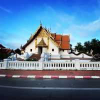 มุมเด็ดพระอาทิตย์ขึ้น ที่วัดภูมินทร์ 