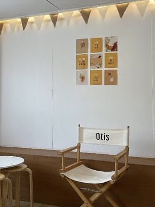 Otis Café