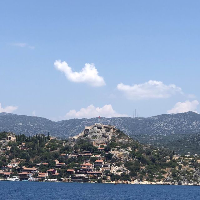 castle with an incredible view and history 
