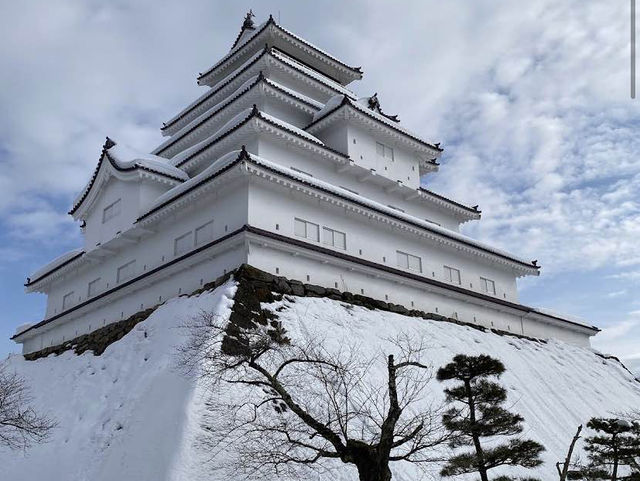 鶴ヶ城
