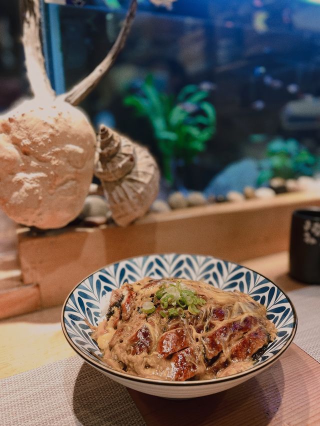 《魚 樂 無 窮》