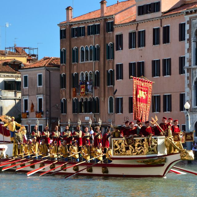 中世紀風情:威尼斯賽船節 Regata Storica 中世紀風情:威尼斯賽船節 Regata Storica