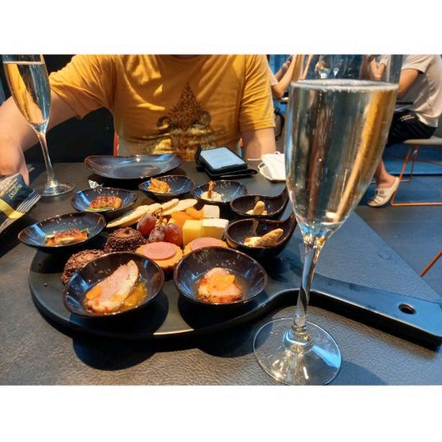 Quincy Evening Canapes