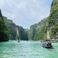 Phi Phi Island : Thailand