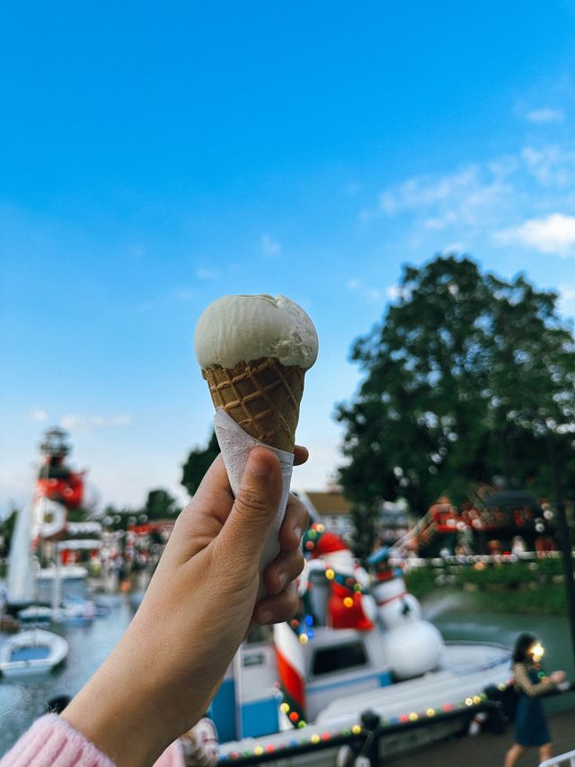 พาเที่ยว Chocolate Ville พร้อมกับตีมวันคริสต์มาส 🏰