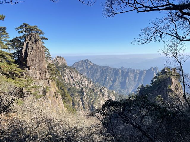 Yellow mountain- Huangshan 
