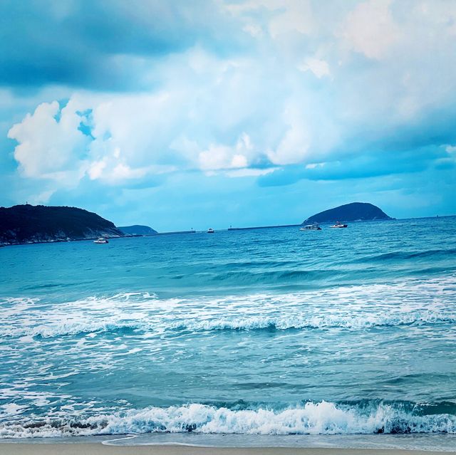 Yalong Bay’s Mornings 