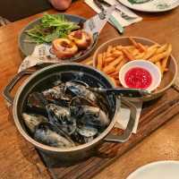 招牌德國鹹豬手｜The Salted Pig