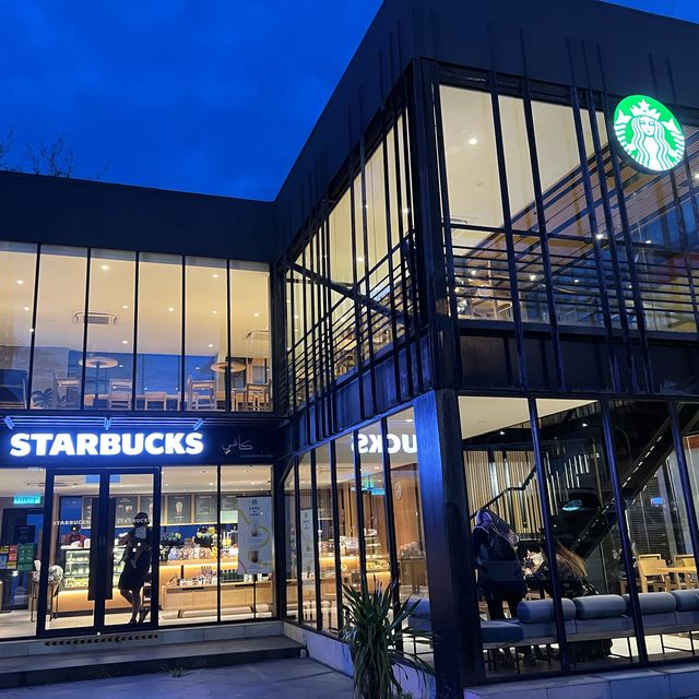 Starbucks by the beach with a view 