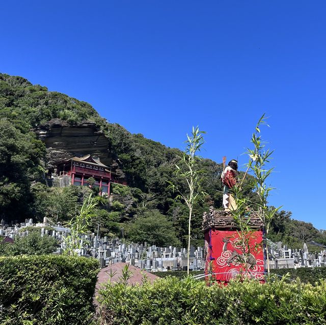 【千葉】切り立つ崖にたつお寺😲崖観音