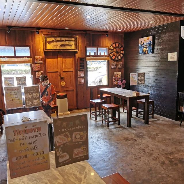 มุนา โรตี-ชา โรตีชื่อดัง ย่านนนทบุรี