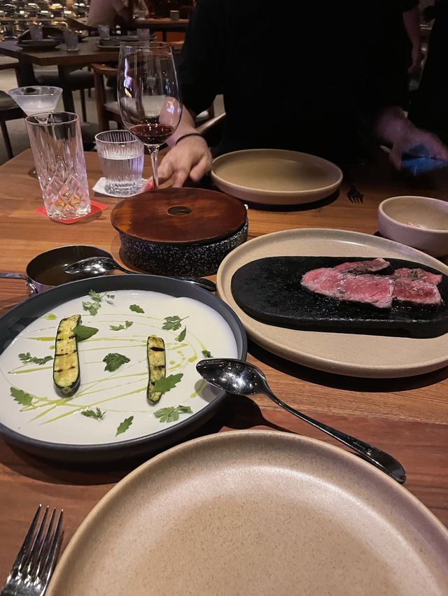 스칼렛 아르떼 내의 미슐랭 레스토랑🎵엔칸타