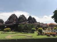 วัดสร้างด้วยไม้ที่สวยงามแห่งเมืองพะเยา