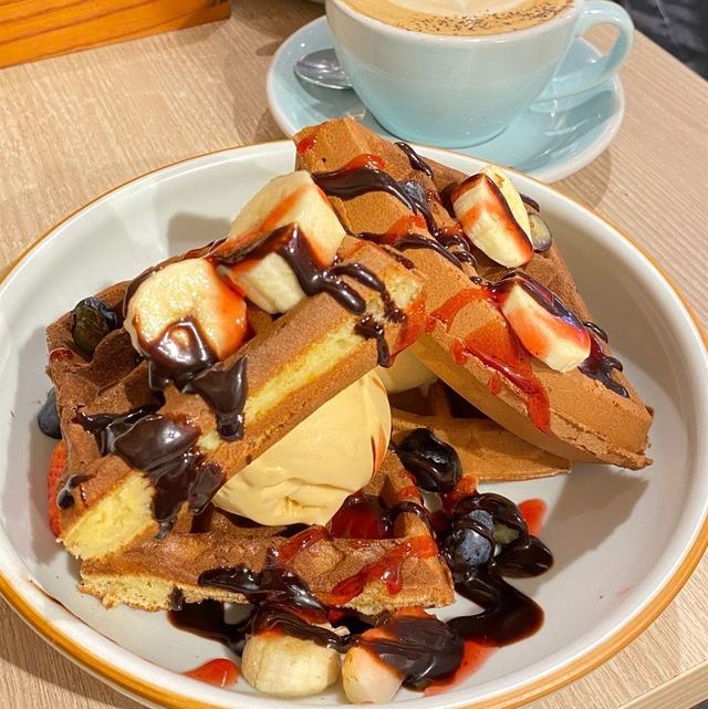 九龍城｜老字號中藥行活化為 cafe 