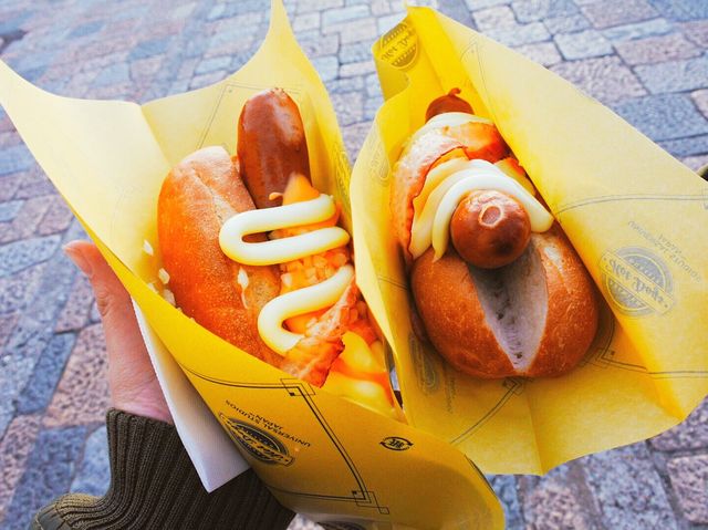 アトラクションだけじゃなくグルメも堪能😋