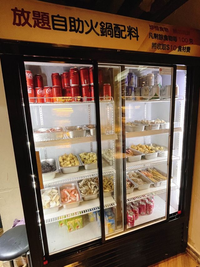 $128免加一任食雞煲🦑