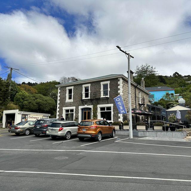 NZ 紐西蘭 南島 但尼丁 Careys Bay Historic Hotel 