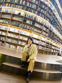 Starfield Library @COEX Mall, Korea