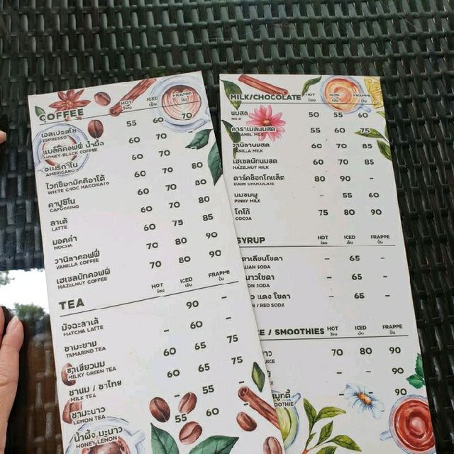 Avalon café&Restaurant คาเฟ่เก๋ พิษณุโลก
